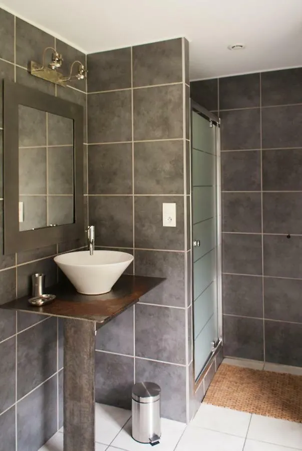 Le Colombier Bed & Breakfast Glandage 0*,
